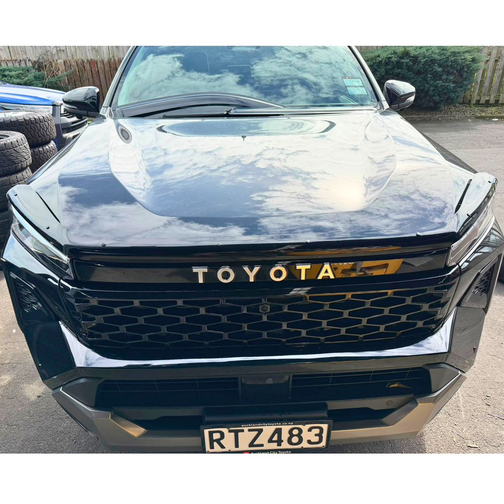 Bonnet Guard Dark Tint 2026+ Toyota Hilux