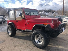 Load image into Gallery viewer, 2.5 Inch Jeep Suspension Lift Kit 87-95 Wrangler YJ Rough Country
