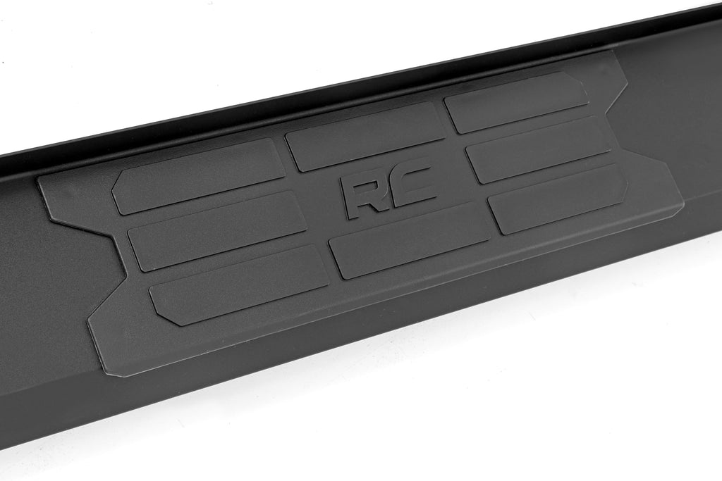 HD2 Aluminum Running Boards Crew Cab Chevy/GMC 1500/2500HD/3500HD (19-26 & Refresh)