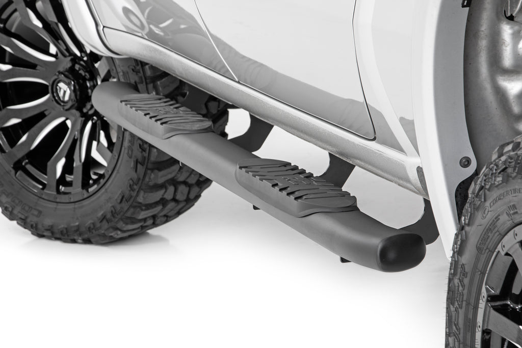 Oval Nerf Step Crew Cab Chevy/GMC 1500/2500HD/3500HD (19-26)
