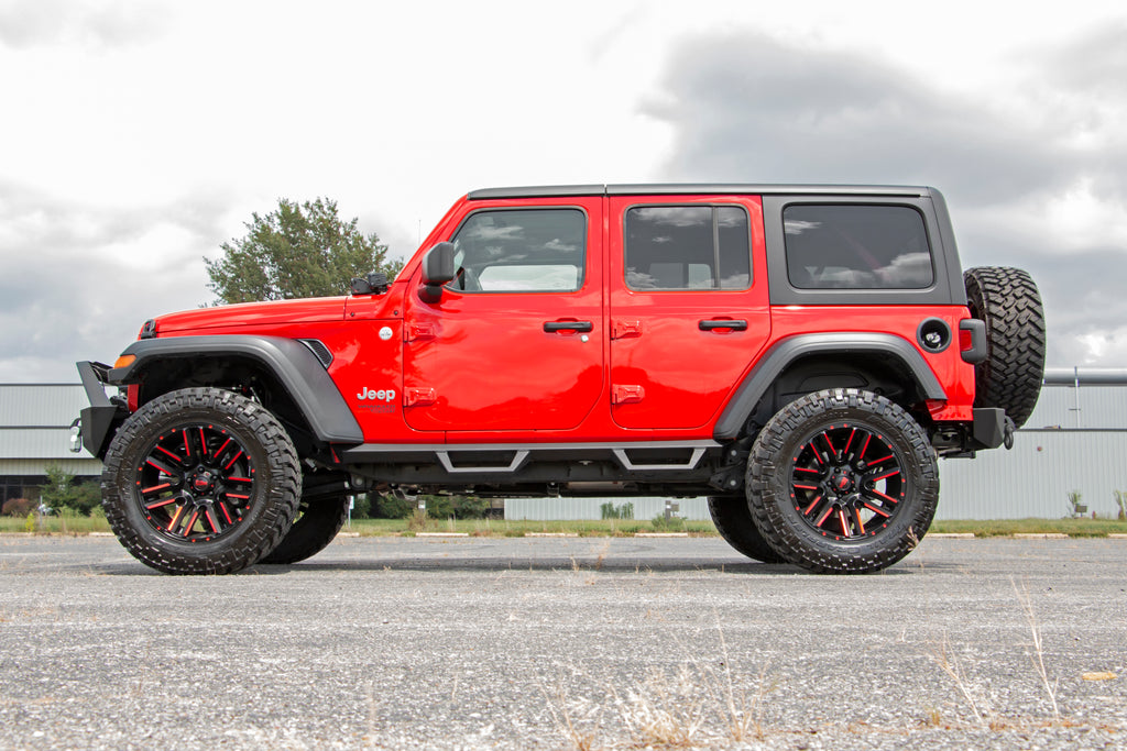 Jeep JL Rear Trail Bumper with Tire Carrier For 18-Pres Wrangler JL 4WD Rough Country