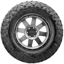 Load image into Gallery viewer, 37x13.5R20 MAXXIS RAZR MT 127Q 10PR