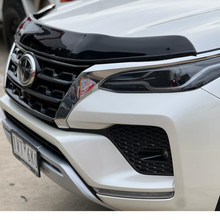Load image into Gallery viewer, Bonnet Guard Dark Tint Toyota Fortuner 2015–2020+
