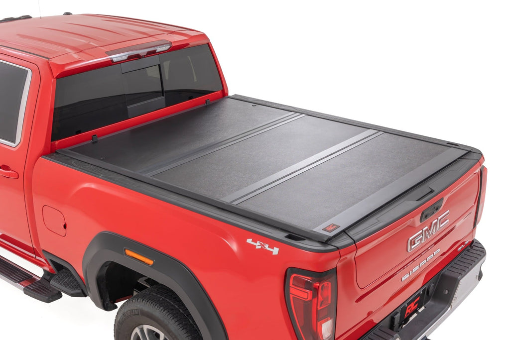 Hard Low Profile Bed Cover 6'9" Bed Rail Caps Chevy/GMC 2500HD/3500HD (20-26)