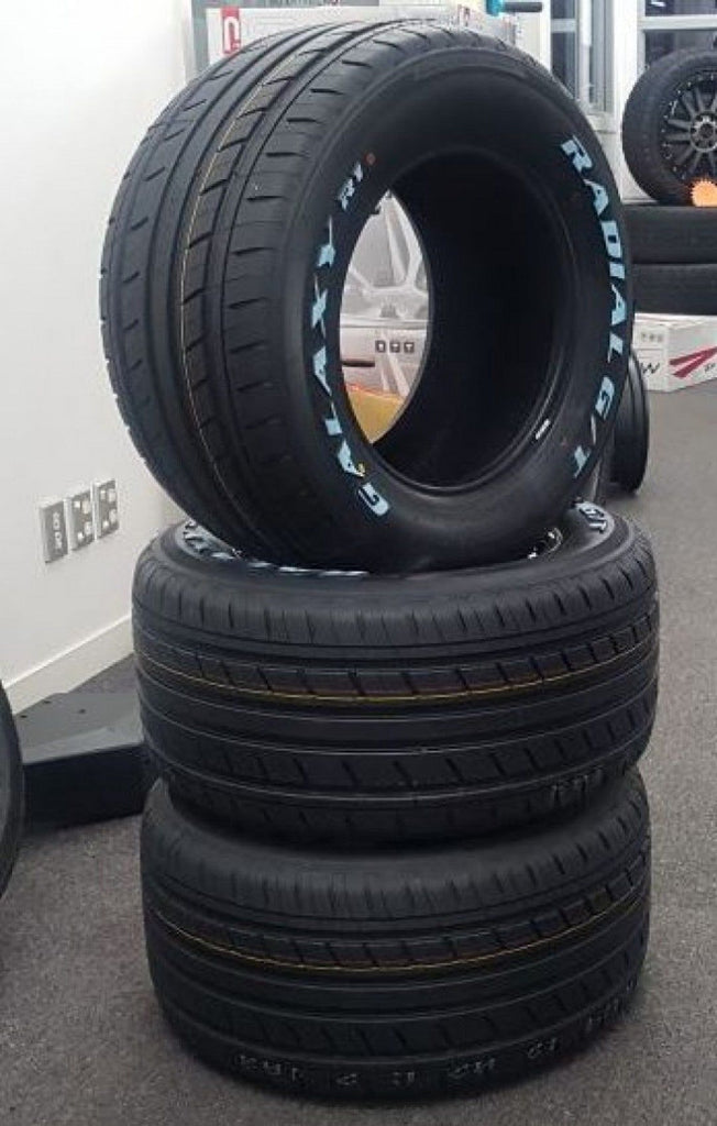 295/50R15 Galaxy R1 105H